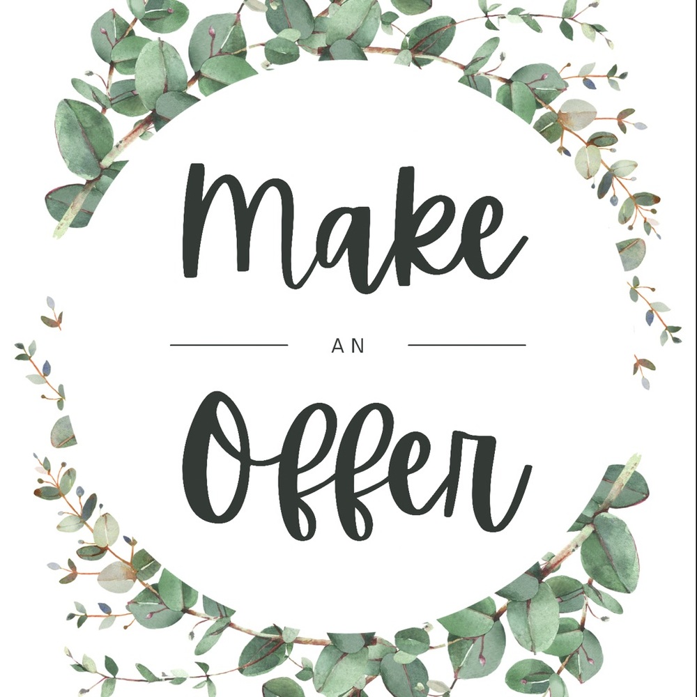 ✨Reasonable offers welcomed!✨